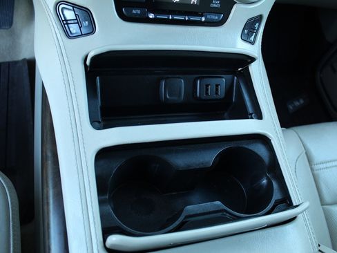 Used 2018 GMC Yukon XL Denali w/ Open Road Package image 35