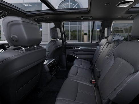 New 2026 Jeep Grand Wagoneer Limited AWD/4WD image 23
