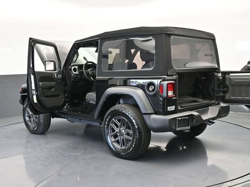 Used 2024 Jeep Wrangler Sport S image 65