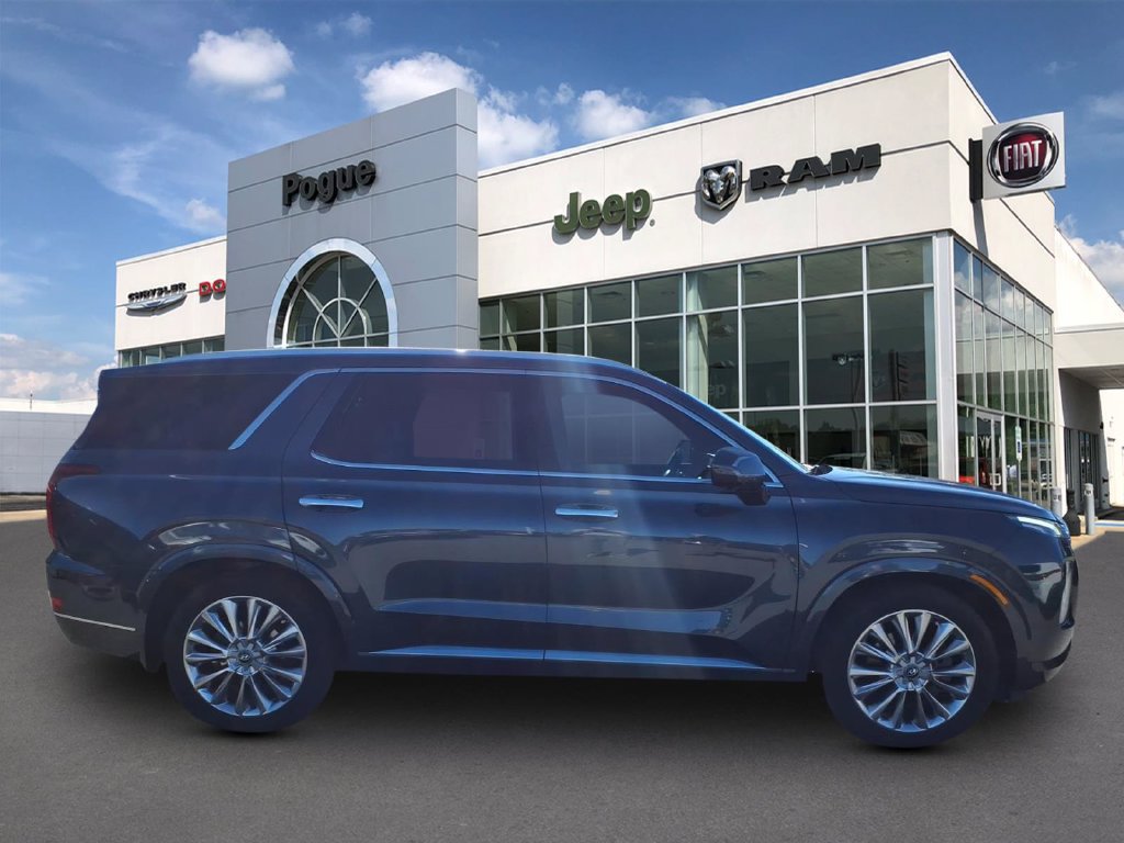 Used 2020 Hyundai Palisade Limited FWD image 2