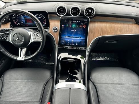 Used 2024 Mercedes-Benz GLC 300 w/ Winter Package image 14