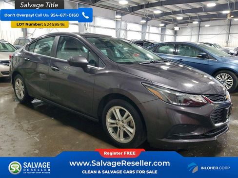 Used 2017 Chevrolet Cruze LT FWD image 5