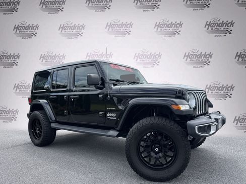 Used 2020 Jeep Wrangler Unlimited Sahara AWD/4WD image 2