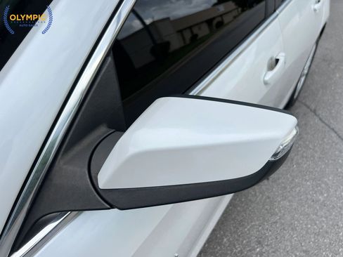 Used 2016 Chevrolet Malibu LT w/ Leather Package FWD image 18