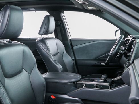 Used 2024 Lexus TX 350 FWD w/ Captains Chair Package image 28