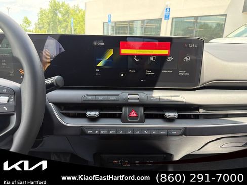New 2026 Kia K4 FWD image 26