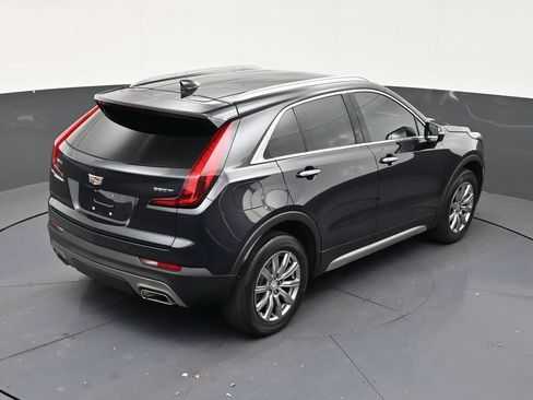 Used 2023 Cadillac XT4 Premium Luxury FWD image 17