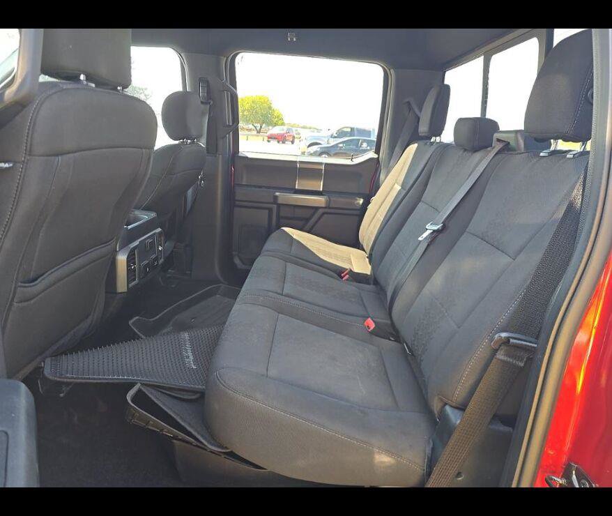 Used 2018 Ford F150 XLT w/ Equipment Group 302A Luxury AWD/4WD image 7