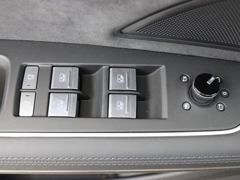 New 2026 Audi A8 L 3.0T AWD/4WD image 18
