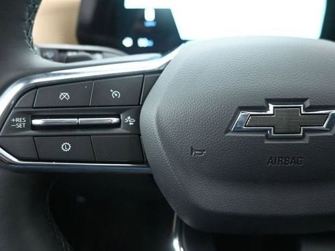 New 2026 Chevrolet Equinox ACTIV w/ Convenience Package III FWD image 25