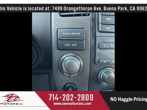 Used 2011 Nissan Pathfinder SV RWD image 34