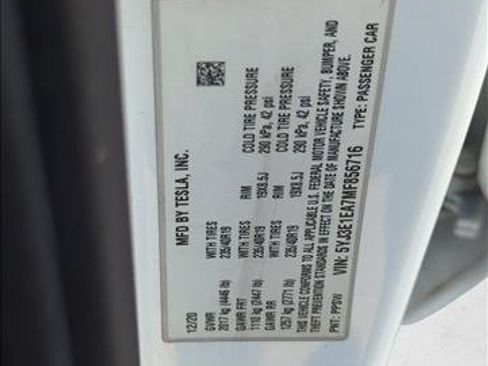 Used 2021 Tesla Model 3 Standard Range Plus RWD image 21