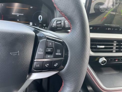 Used 2026 Ford Explorer ST-Line AWD/4WD image 37