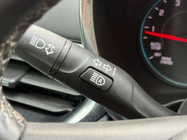 Used 2023 Chevrolet Equinox LT FWD image 24
