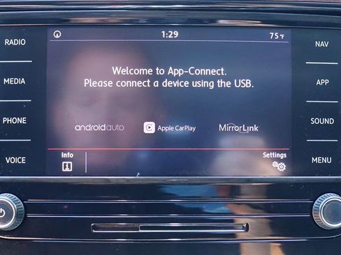 Used 2020 Volkswagen Passat 2.0T SEL image 51