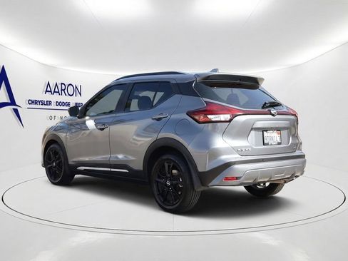 Used 2023 Nissan Kicks SR FWD image 5