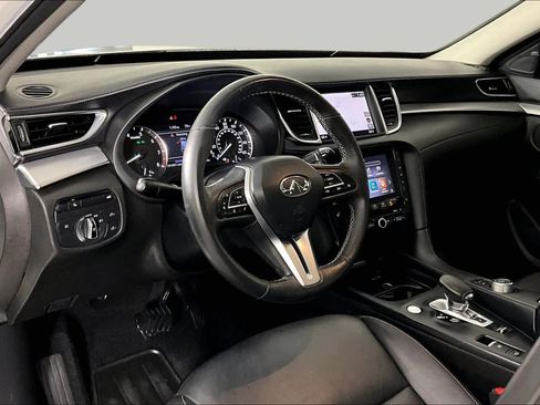 Used 2020 INFINITI QX50 Luxe w/ Navigation Package AWD/4WD image 16