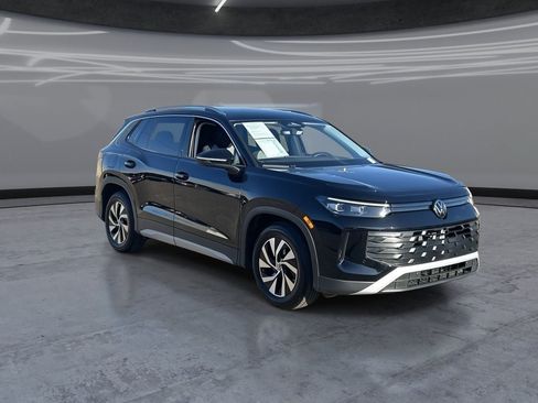 Certified 2026 Volkswagen Tiguan S FWD image 2