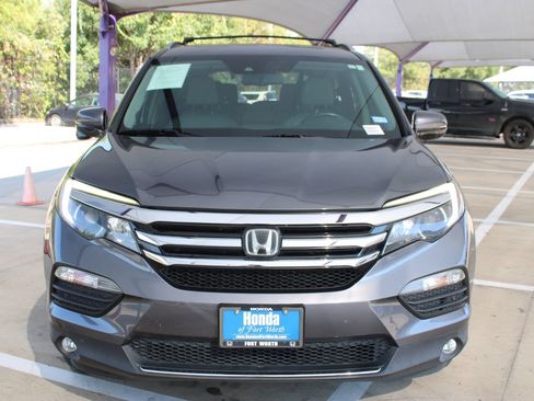 Used 2016 Honda Pilot Touring image 9