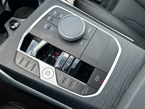 Used 2025 BMW 330i Sedan image 29