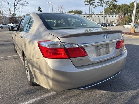 Used 2015 Honda Accord LX image 14