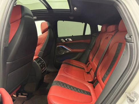 Used 2021 BMW X6 M Sport Utility 4D w/ Competition Package image 15