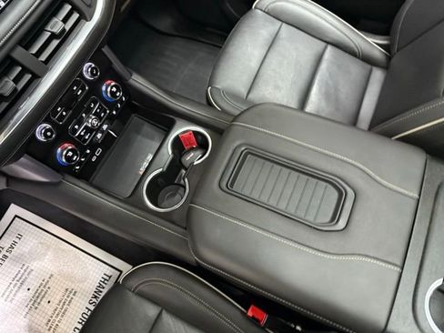 Certified 2023 GMC Yukon SLT w/ SLT Premium Package image 34