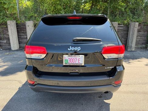 Used 2019 Jeep Grand Cherokee Laredo RWD image 27