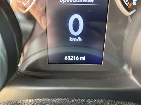Used 2019 Jeep Wrangler Sport AWD/4WD image 16