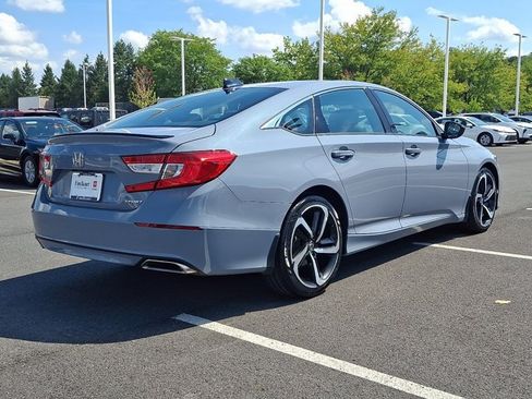 Used 2022 Honda Accord Sport image 6