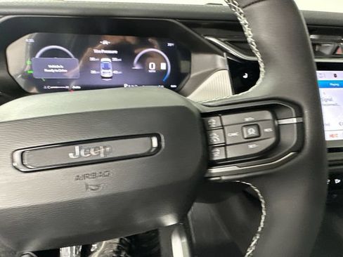 New 2026 Jeep Cherokee Limited AWD/4WD image 30
