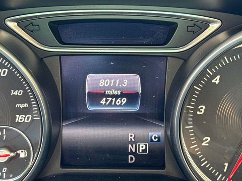 Used 2018 Mercedes-Benz GLA 250 image 28