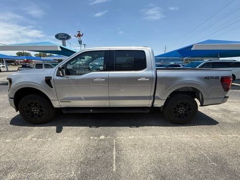 Used 2024 Ford F150 XLT AWD/4WD image 9