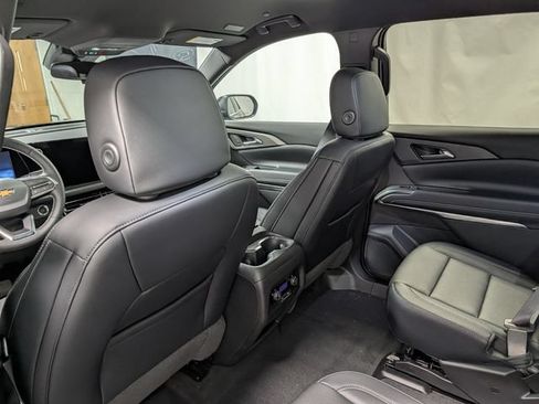 New 2026 Chevrolet Traverse LT AWD/4WD image 13