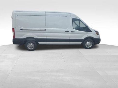 New 2026 Ford Transit 250 148 Medium Roof Extended AWD image 7