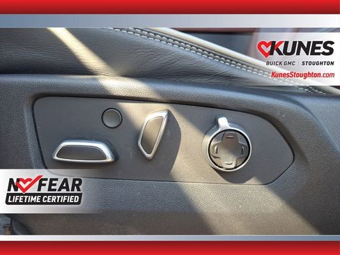 Used 2023 GMC Yukon Denali Ultimate w/ LPO, Floor Liner Package image 33