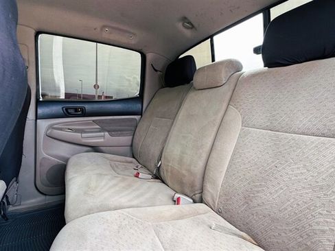 Used 2007 Toyota Tacoma PreRunner RWD image 8