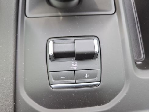 New 2026 GMC Sierra 1500 Denali AWD/4WD image 9