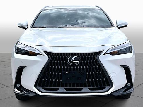 Used 2023 Lexus NX 350h Premium image 4