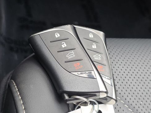 Certified 2024 Lexus ES 300h w/ Technology Package FWD image 35