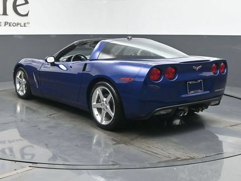 Used 2005 Chevrolet Corvette Coupe w/ Preferred Equipment Group RWD image 36