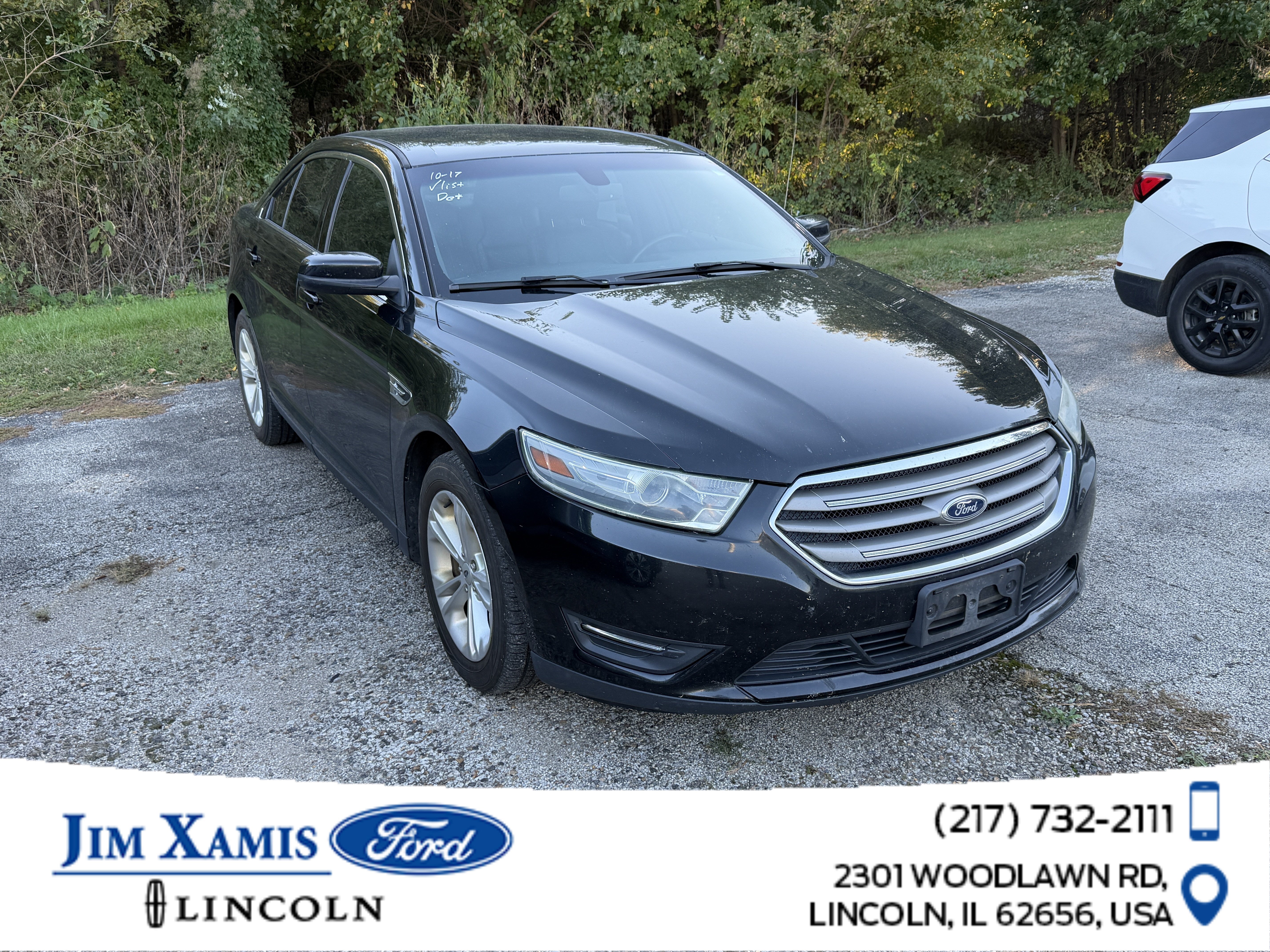 Used 2014 Ford Taurus SEL FWD image 1
