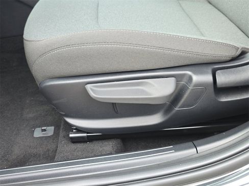 New 2025 Kia K4 LXS image 22