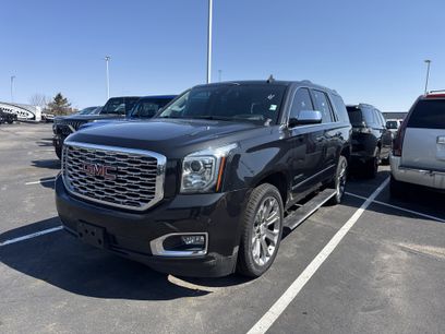 Used 2020 GMC Yukon Denali w/ Denali Ultimate Black Edition