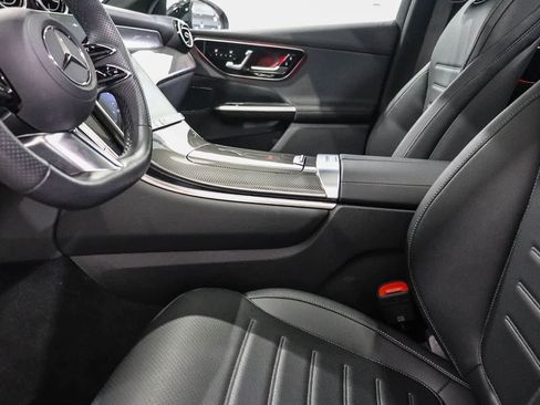Certified 2026 Mercedes-Benz GLC 300 image 18