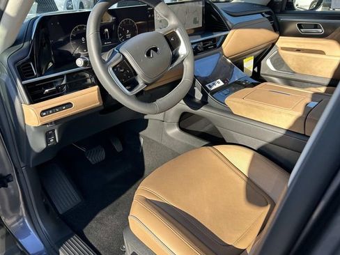 New 2026 INFINITI QX80 Luxe image 13