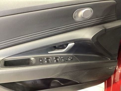 Used 2023 Hyundai Elantra Limited w/ Cargo Package FWD image 16