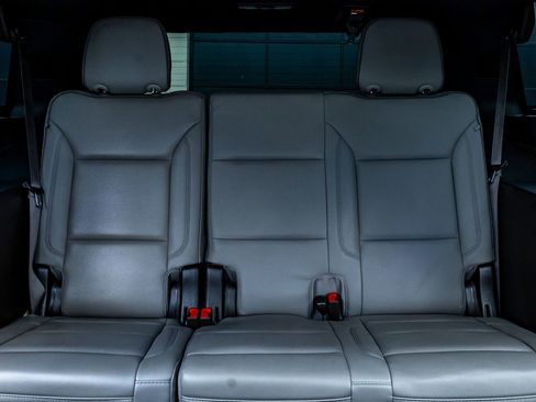 Used 2022 GMC Yukon SLT w/ SLT Premium Package RWD image 36
