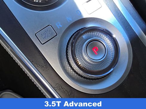 Used 2024 Genesis GV80 3.5T Advanced AWD/4WD image 21