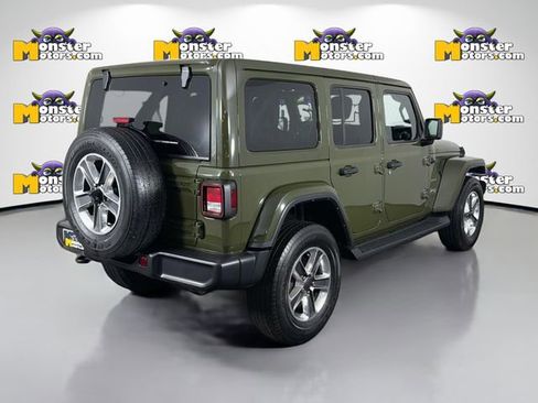 Used 2021 Jeep Wrangler Unlimited Sahara w/ Uconnect 4C Nav & Sound Group AWD/4WD image 5
